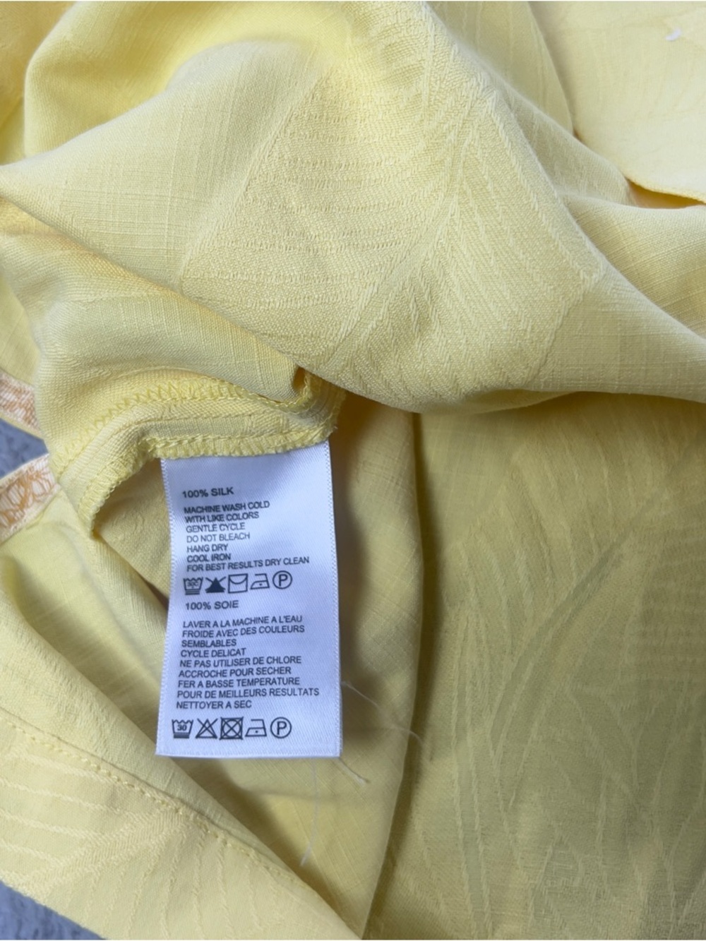 Tommy Bahama Camp Shirt Mens Medium Yellow 100% Silk Button Hawaiian Tropical - Picture 8 of 10